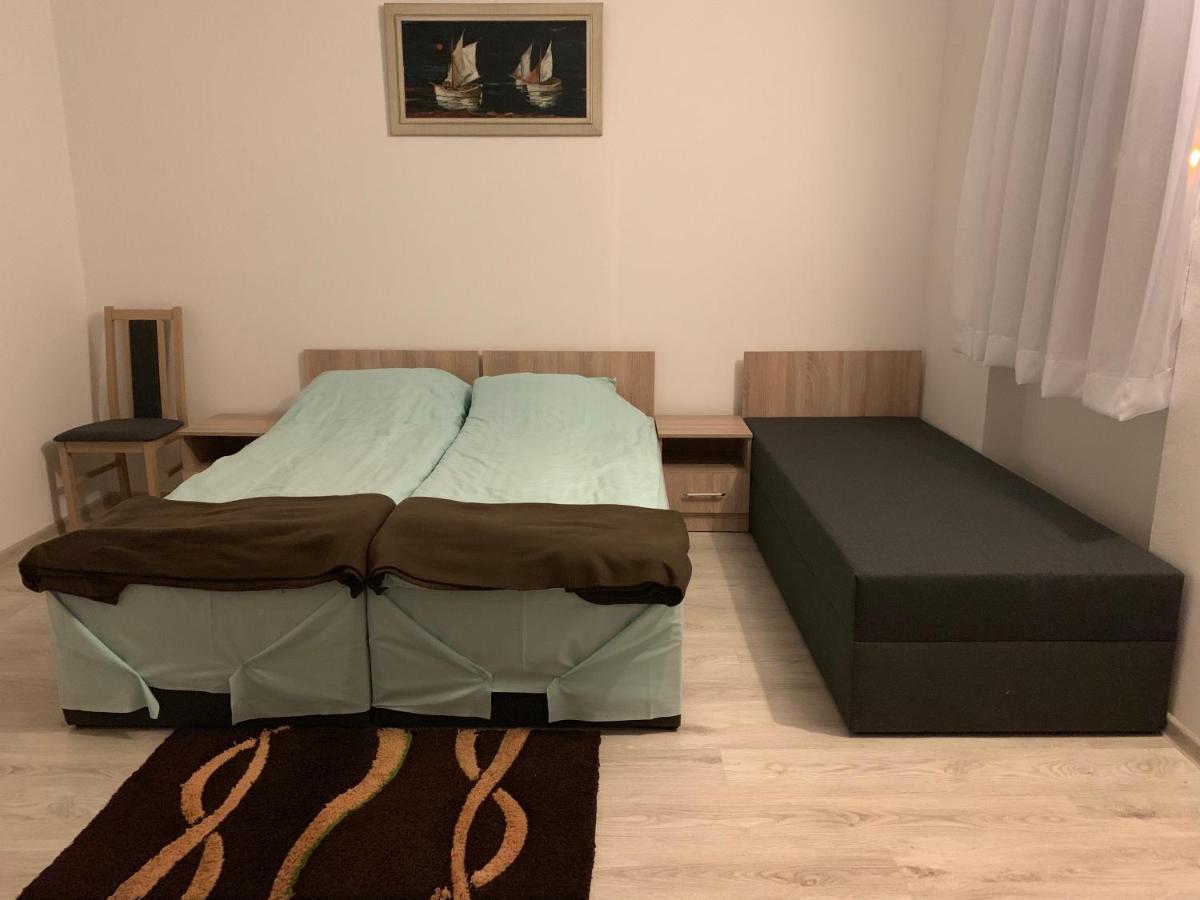 Dom Wczasowy Portowa Przystan 150M Od Plazy Mrzeżyno Exteriör bild